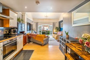 Photo 13- click for photo gallery